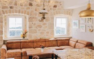 Ein Sitzbereich in der Unterkunft Villa Mediterranean Estate