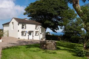 Gallery image of Ballachrink Farm Cottages in Laxey