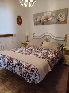 Postel nebo postele na pokoji v ubytování apartamento gran Vía