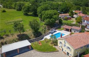 Fotografie z fotogalerie ubytování Holiday Home Potpican Jakomici v destinaci Potpićan