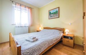 Postel nebo postele na pokoji v ubytování Four-Bedroom Holiday Home In Bregi