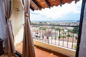 Afbeelding uit fotogalerij van Casa colonial - San Antonio Cali in Cali