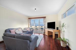 TV a/nebo společenská místnost v ubytování Casa Carlota by Atlântica