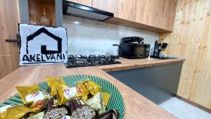 Kuchyň nebo kuchyňský kout v ubytování Akelvani Guest House
