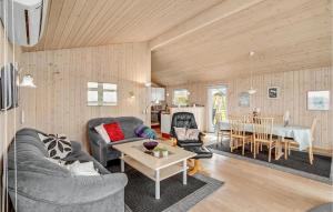 Posezení v ubytování Holiday Home Hannesvej V