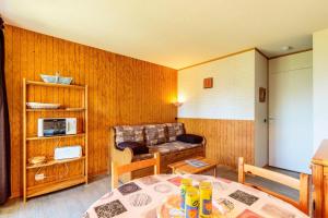 Χώρος καθιστικού στο Résidence La Pendule - PENDULE 02 MAE-6961