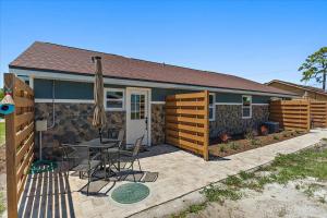 Το κτήριο όπου στεγάζεται  το διαμέρισμα