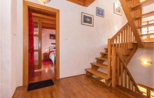 Fotografia z galérie ubytovania Holiday Home Boduleri Cr v destinácii Divšići