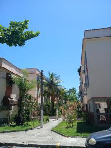 The surrounding neighborhood or a neighborhood close to the homestay
