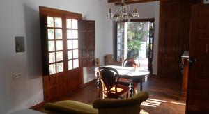 A seating area at El Sequer Casa Rural