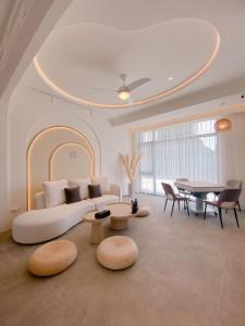 a living room with a couch and a table at 熙之光屋 in Dongshan