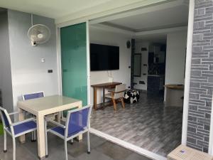 TV a/nebo společenská místnost v ubytování Momento Resort