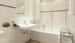 Kupatilo u objektu Zentrum Appartements Lorenzin