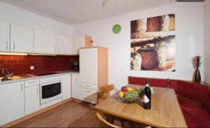Kuhinja ili čajna kuhinja u objektu Zentrum Appartements Lorenzin