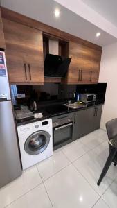 Kuchyň nebo kuchyňský kout v ubytování Duplex apartment in Alanya, Mahmutlar + 2 fotografie