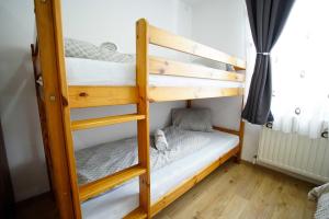 Postel nebo postele na pokoji v ubytování " Haus am Golfplatz" private Unterkunft + 8 fotografií