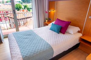 Hotel Faranda Marsol Candas, Ascend Hotel Collection客房内的一张或多张床位