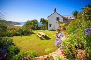 Loodusmaastik puhkemaja lähedal