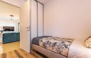 Posteľ alebo postele v izbe v ubytovaní 2 Bedroom Gorgeous Apartment In Banjole