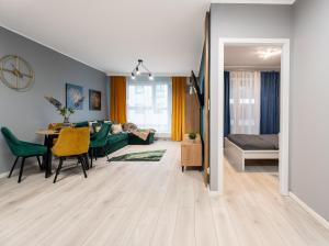 Posezení v ubytování Pure Rental Premium Apartments - Free Parking & AC