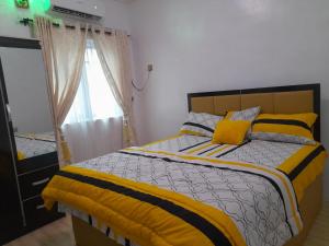 Postel nebo postele na pokoji v ubytování CozyVtech Homes