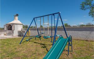 Gallery image of Lovely Home In Bristani Donji With Wifi in Brištane