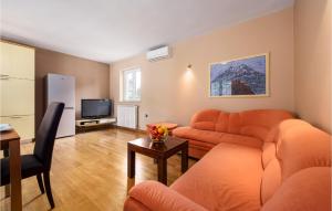 Fotografie z fotogalerie ubytování Holiday Home Potpican Jakomici v destinaci Potpićan