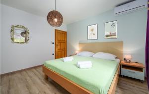 Fotografie z fotogalerie ubytování Holiday Home Potpican Jakomici v destinaci Potpićan