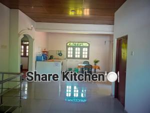 Dapur atau dapur kecil di Mila Rest Garden