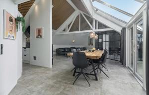Fotografie z fotogalerie ubytování Lovely Home In Ringkøbing With Sauna v destinaci Ringkobing