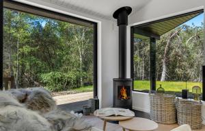 Fotografie z fotogalerie ubytování Cozy Home In Læsø With Kitchen v destinaci Læsø
