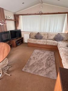 Gallery image of Beautiful , spacious two bedroom caravan home in Eastchurch