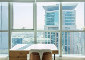 迪拜Birds Eye 2BR - Torch Tower-L51 - Near Marina Walk的相册照片