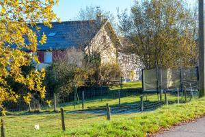 Vonkajšia záhrada v ubytovaní Charmante Maison - Vosges