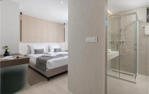 Posteľ alebo postele v izbe v ubytovaní Lovely Apartment In Krk With Kitchen