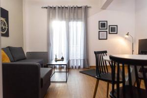 Zona de estar de Joanna's Apartments 20 fotos más