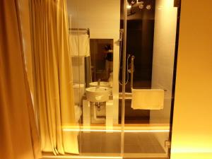 Koupelna v ubytování Hotel Vevo Puchong Malaysia