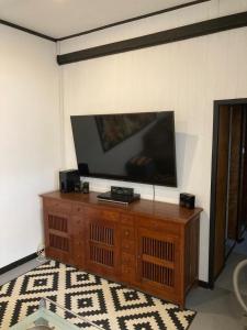 TV a/nebo společenská místnost v ubytování Nice Life Resort Curacao