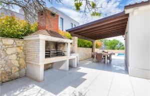Fotografie z fotogalerie ubytování Pet Friendly Home In Sveti Kirin v destinaci Juršići