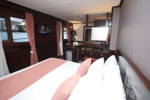 Voodi või voodid majutusasutuse YOU Nile View Hotel toas