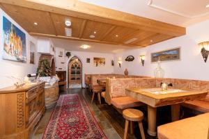 Restoran või mõni muu söögikoht majutusasutuses Hotel Garberwirt