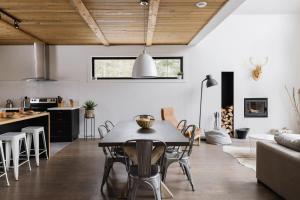 Η κουζίνα ή μικρή κουζίνα στο Nomade A unique experience in the heart of nature +48 φωτογραφίες