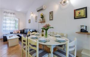 Fotografie z fotogalerie ubytování 5 Bedroom Awesome Home In Labin v destinaci Labin