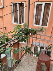 Rõdu või terrass majutusasutuses Guest House Fango
