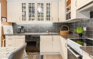 Φωτογραφία από το άλμπουμ του 2 Bedroom Nice Home In Fana σε Fanahamaren