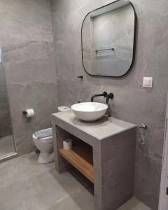 Φωτογραφία από το άλμπουμ του Petries Apartment σε Petriaí