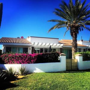 Zahrada ubytování Cabo Cottage Villa Neptuno Charming Villa in Cabo Quiet View Ocean Community