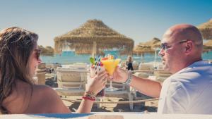 The Residence by the Beach House Marbella的酒水