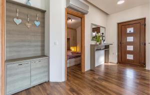 Zdjęcie z galerii obiektu 2 Bedroom Gorgeous Home In Pula w Puli