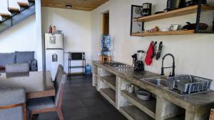 Kuchyň nebo kuchyňský kout v ubytování Cabaña La Finca Mazamitla